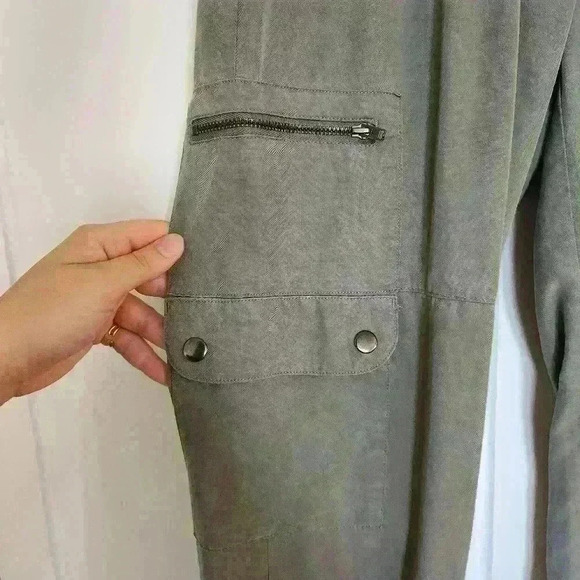 Banana Republic Factory Tencel Soft Cargo Pant Joggers | Steel Green Small - Picture 8 of 10